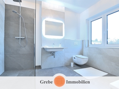 Erstbezug mit Badeoase, elt. Rollos und vielen Extras ab sofort!